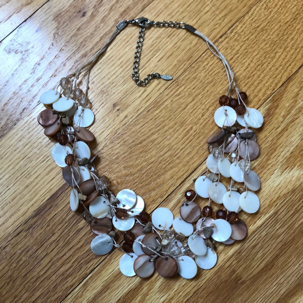 Beaded necklace